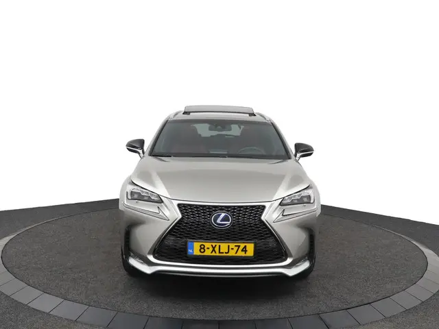 Lexus NX 300h AWD F Sport Line 2014 Hybride Benzine 16