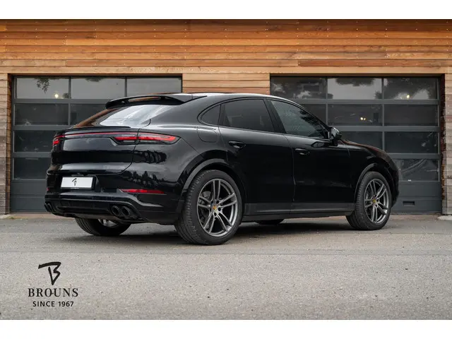 Porsche Cayenne 3