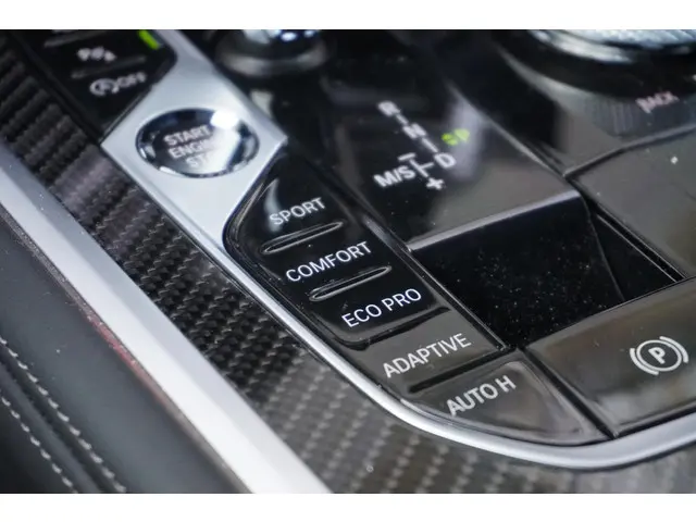 BMW 8 Serie 840i xDrive 2025 Benzine 17