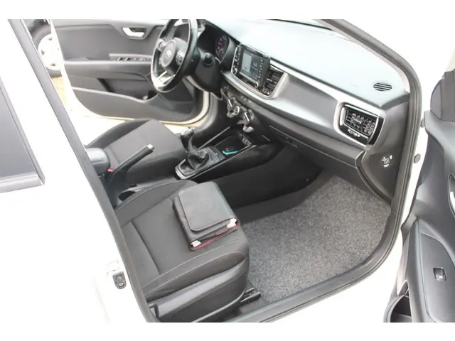 Kia Rio 1.0 TGDI DynamicLine 2017 Benzine 9