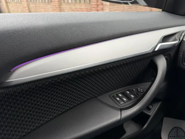 BMW X2 sDrive18i Nieuwstaat! 2022 Benzine 21