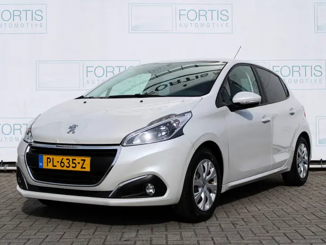 Peugeot 208 1.2 PureTech Blue Lion 2017 Benzine