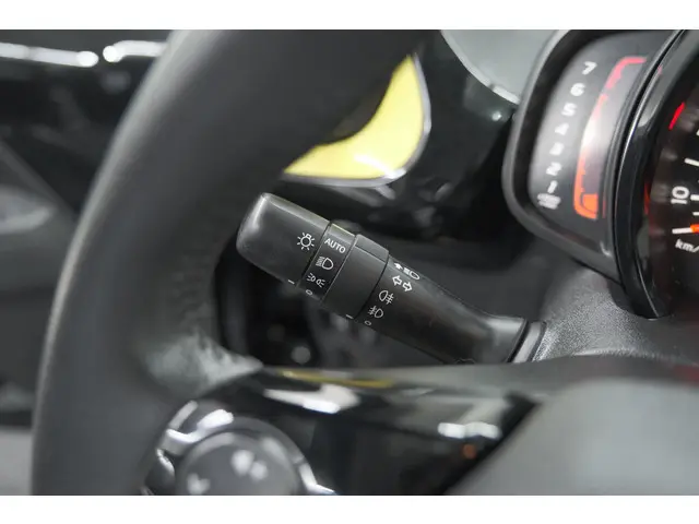 Peugeot 108 1.0 e-VTi Collection TOP! 2020 Benzine 38