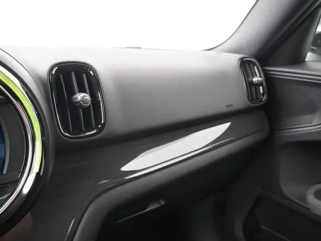 MINI Countryman Cooper Chili 2020 Benzine 22