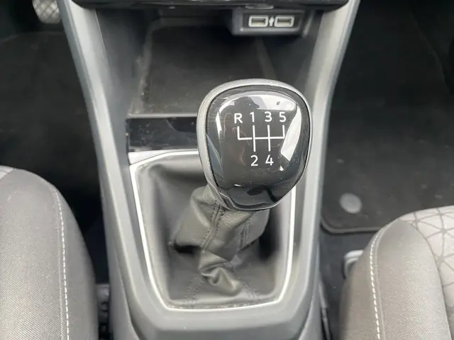 Volkswagen T-Cross 1.0 TSI Life 2020 Benzine 24