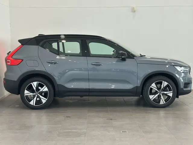 Volvo XC40 1.5 T4 Recharge R-Design 2021 Hybride Benzine 15