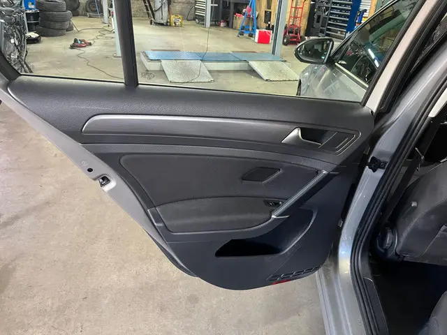 Volkswagen e-Golf e-Golf 2018 Elektrisch 21