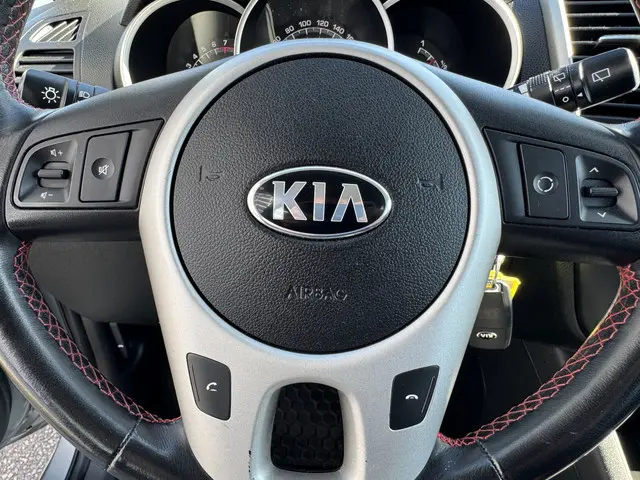 Kia Venga 1.6 CVVT Automaat ComfortLine 2019 Benzine 22