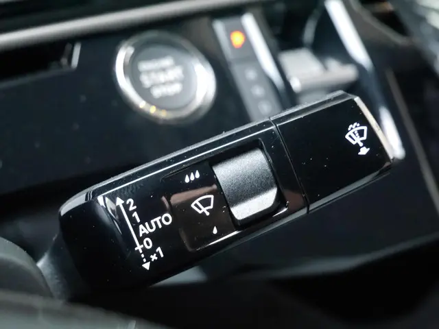 Peugeot 3008 1.2 Hybrid 136 GT 2025 Hybride Benzine 39