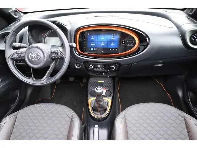 Toyota Aygo X 1.0 VVT-i MT Limited 2022 Benzine 4