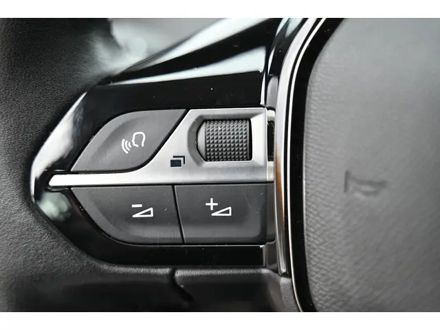 Peugeot 208 1.2 PureTech Active 2020 Benzine 20