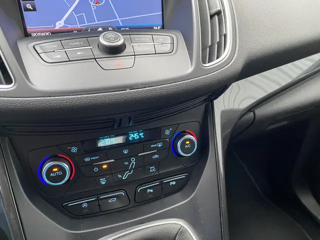 Ford Grand C-Max 1.0 Titanium 2016 Benzine 13