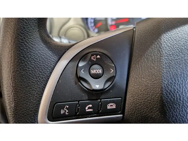 Mitsubishi Space Star 1.2 Connect+ 2022 Benzine 11
