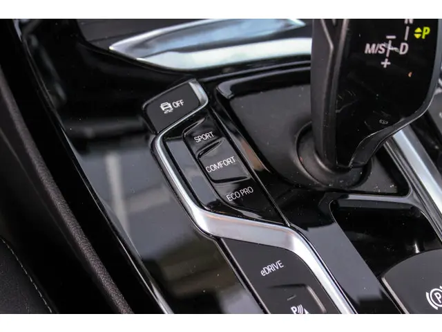BMW X3 xDrive30e Executive 2020 Hybride Benzine 34