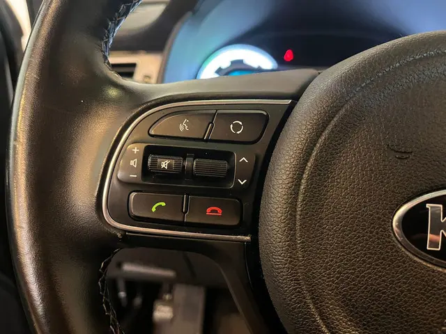 Kia Niro 1.6 GDi Hybrid DynamicLine 2019 Hybride Benzine 7