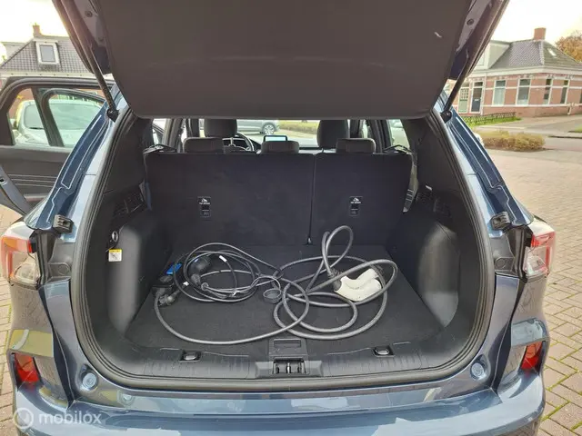 Ford Kuga 2.5 PHEV Titanium 2021 Hybride Benzine 12