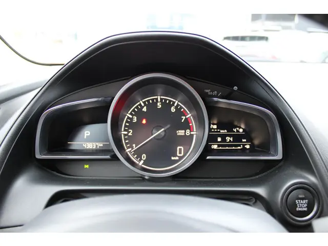 Mazda CX-3 2.0 SkyActiv-G 121 Luxury 2020 Benzine 20