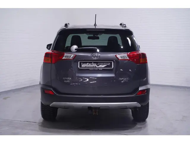 Toyota RAV4 2.2 D 150PK Edition 2015 Diesel 8