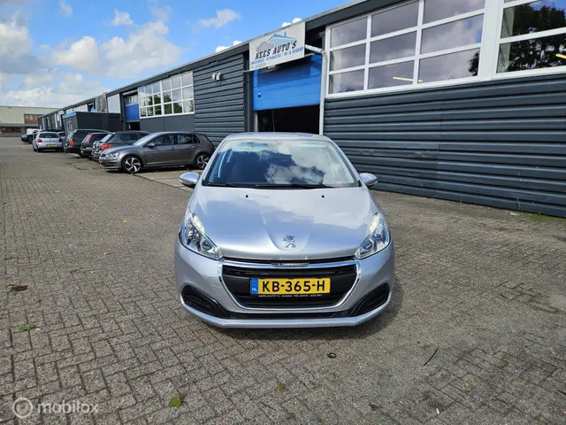 Peugeot 208 2