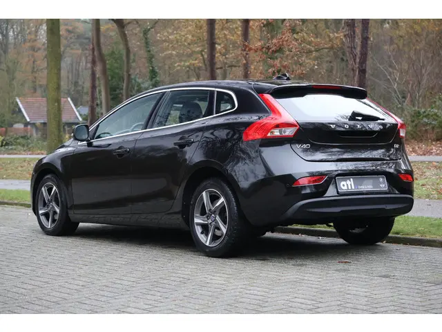 Volvo V40 2.0 D2 Summum Business 2015 Diesel 3