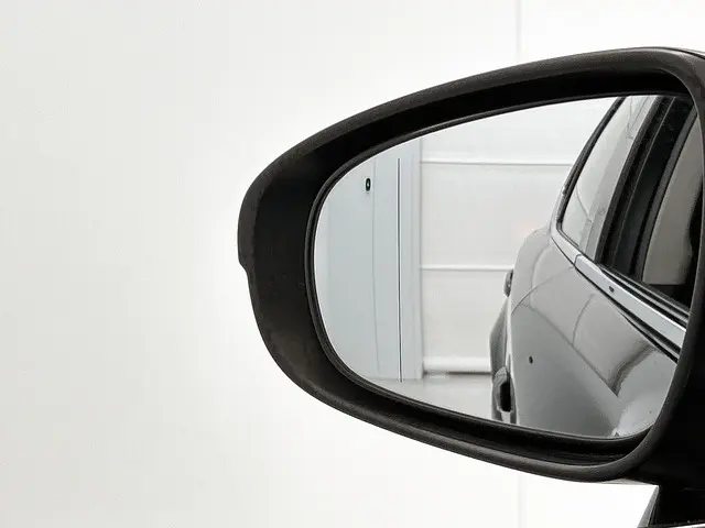 Lexus IS 300h Limited 2015 Hybride Benzine 19