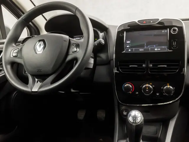 Renault Clio Estate 1.5 dCi Dynamic Sport 2013 Diesel 7