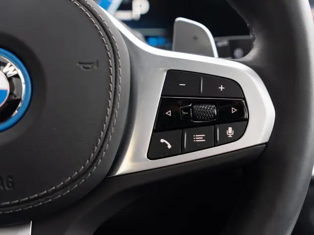 BMW X5 xDrive50e 2025 Hybride Benzine 28