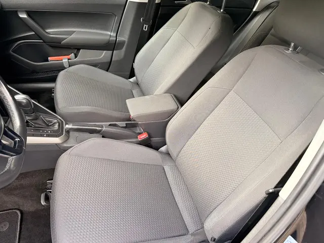 Volkswagen Polo 1.0 TSI R-Line Edition 2021 Benzine 6