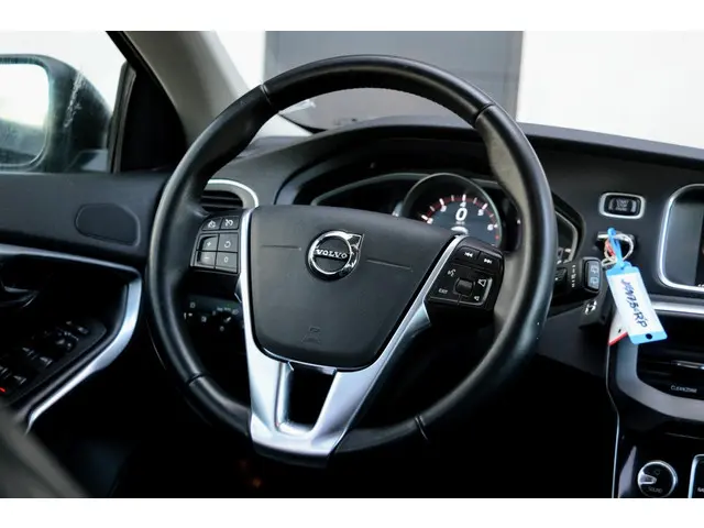 Volvo V40 1.5 T2 Polar+ 2019 Benzine 16