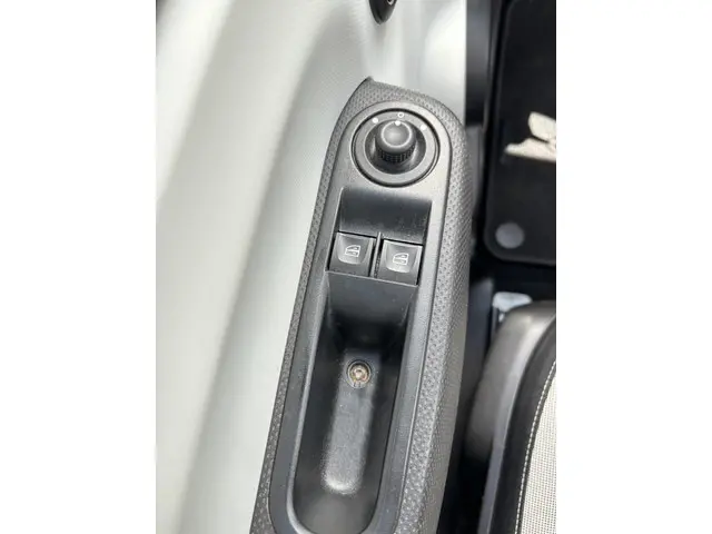 Renault Twingo SCe Collection 2017 Benzine 18