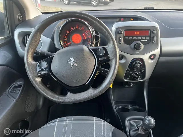 Peugeot 108 1.0 e-VTi Active TOP! 2016 Benzine 8