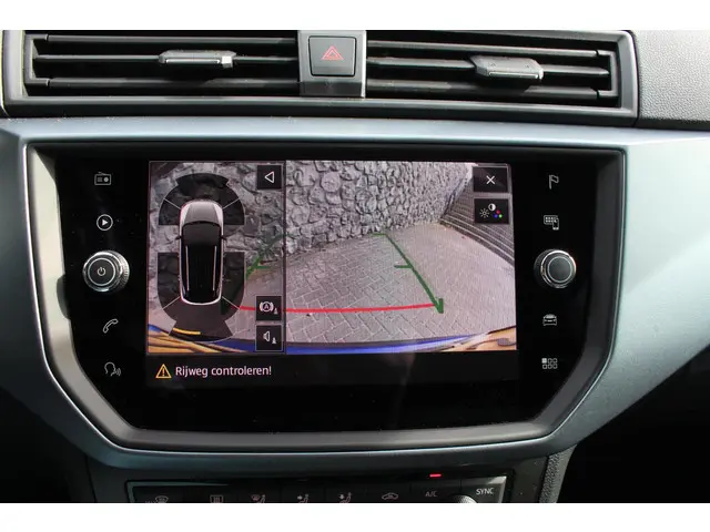 SEAT Arona 1.0 TSI Style Business Intense 2018 Benzine 21