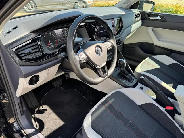Volkswagen Polo 1.0 TSI Highline 2019 Benzine 18