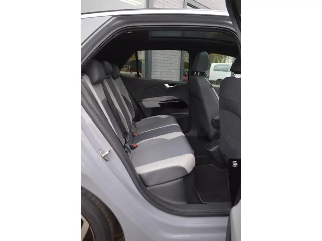 Volkswagen ID.3 Pro 58 kWh | Panoramadak 2021 Elektrisch 44
