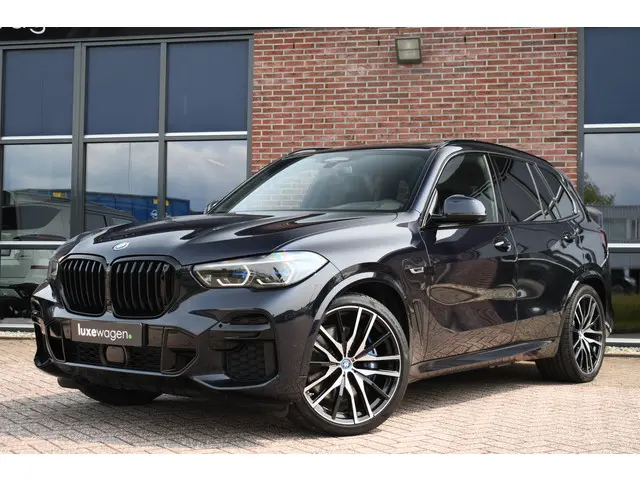 BMW X5 xDrive45e M-Sport 2022 Hybride Benzine 42