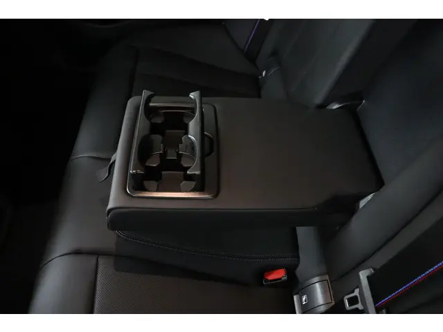 BMW 3 Serie Touring 330e 2025 Hybride Benzine 34