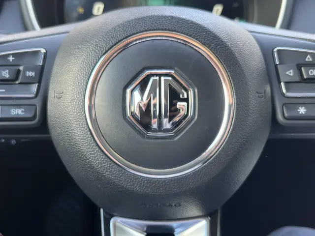 MG EHS 1.5 TGDI Edition1 2021 Hybride Benzine 63