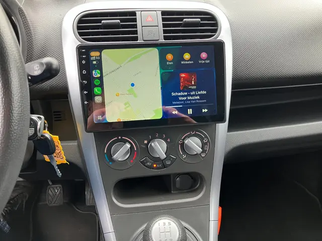 Opel Agila 1.0 Carplay, Airco 95 D.Km N.a.p 2015 Benzine 10