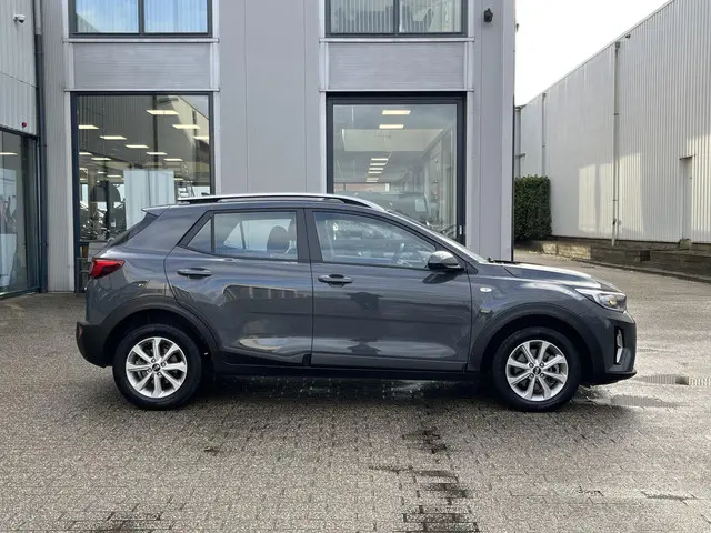 Kia Stonic 1.0 T-GDi MHEV DynamicLine 2021 Benzine 3