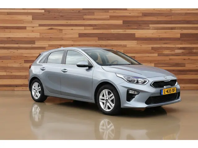 Kia Ceed 1.0 T-GDi DynamicLine 2021 Benzine 7