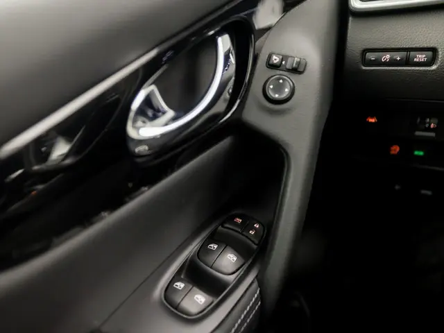 Nissan QASHQAI 1.3 DIG-T Sport 2021 Benzine 22