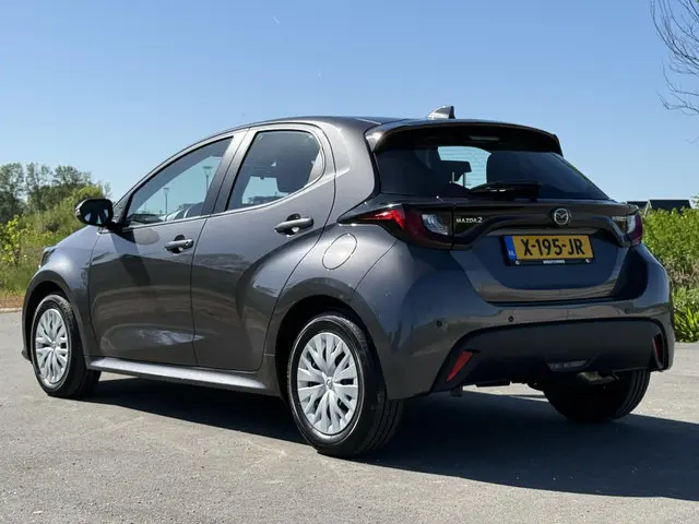 Mazda 2 Hybrid 1.5 Pure 2023 Hybride Benzine 5