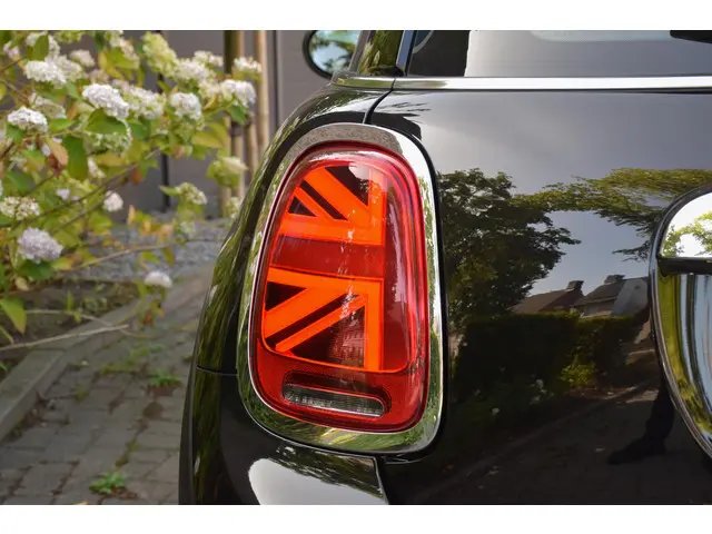 MINI Cooper S Mini 2.0 Serious Business 2014 Benzine 14