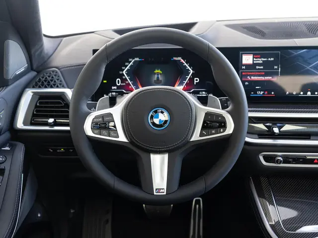BMW X5 xDrive50e 2025 Hybride Benzine 8