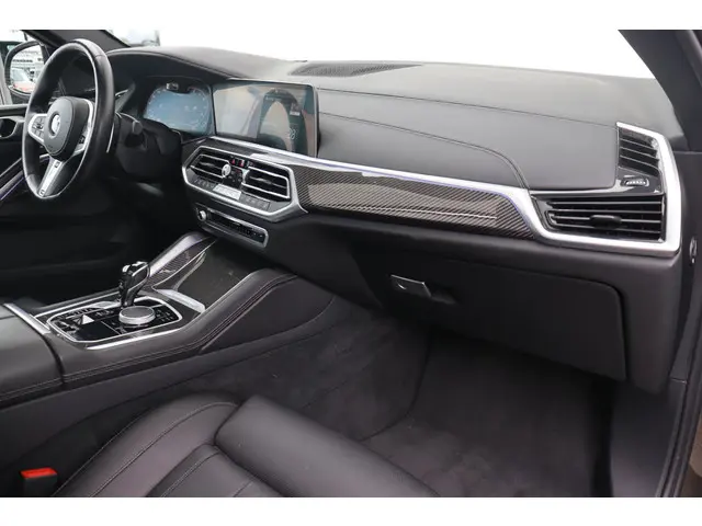 BMW X6 M50i High Executive 2021 Benzine 10