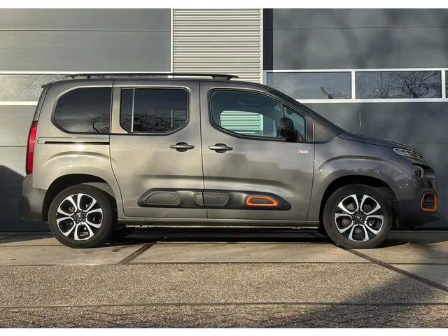 Citroën Berlingo 1.2 PureTech Shine 2020 Benzine 7