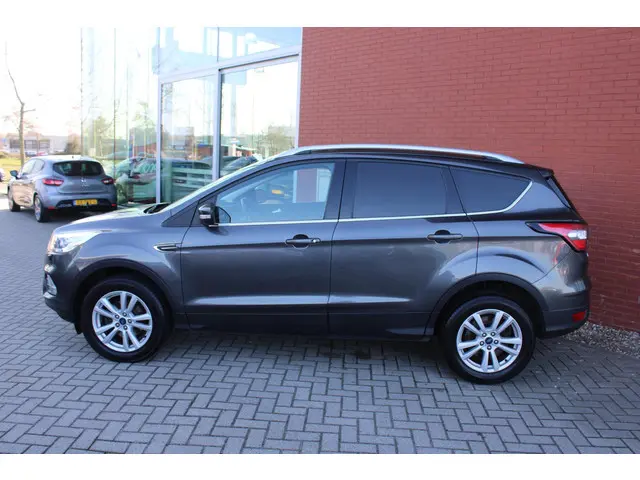 Ford Kuga 1.5 EcoBoost 150 PK Titanium 2017 Benzine 2