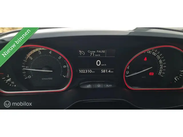 Peugeot 2008 1.2 PureTech GT-line 2017 Benzine 23