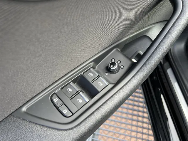 Audi A4 Avant 35 TFSI Business Edition 2021 Benzine 20