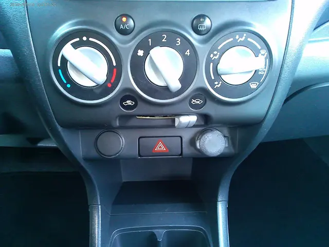 Nissan Pixo 1.0 Look (2013 Airco ) 2013 Benzine 7